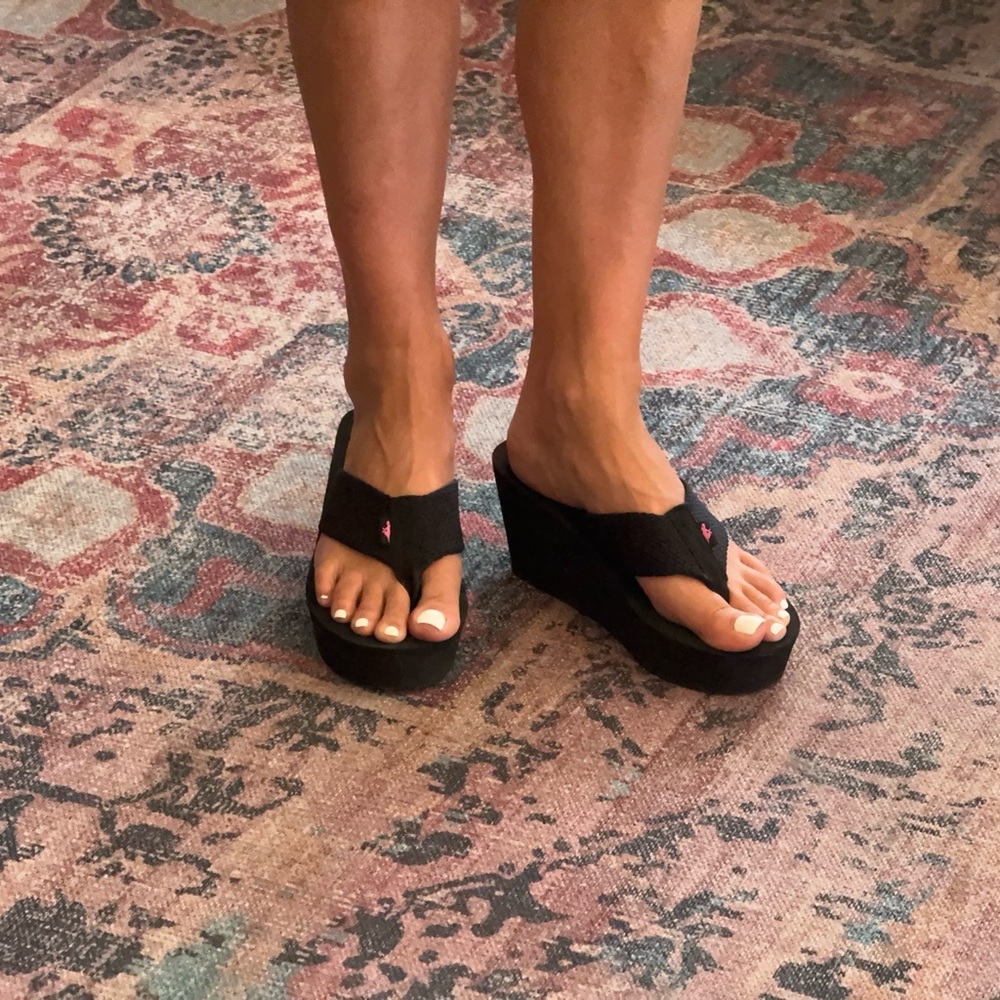 Rocket Dog wedge Flip flops.